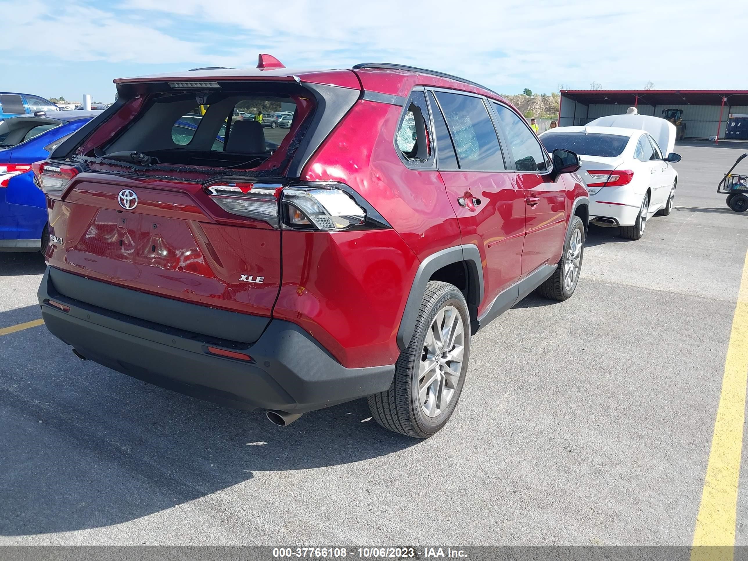 Photo 3 VIN: 2T3C1RFV3LW098670 - TOYOTA RAV 4 