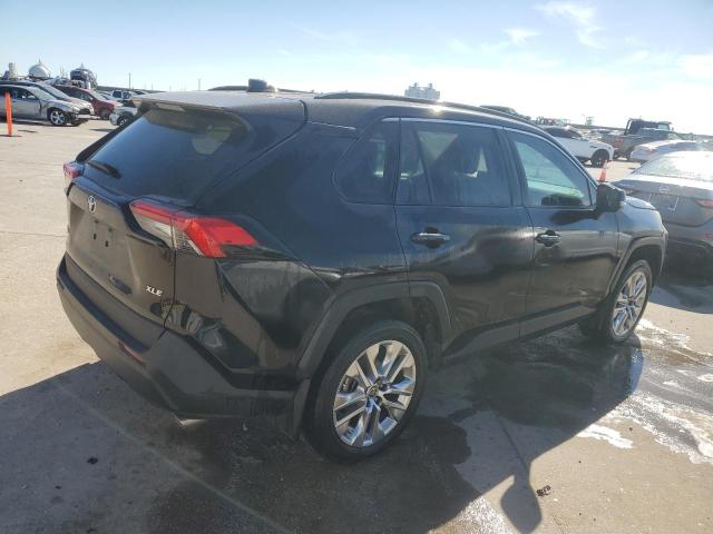 Photo 2 VIN: 2T3C1RFV3MC161866 - TOYOTA RAV4 XLE P 