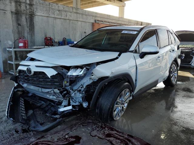 Photo 0 VIN: 2T3C1RFV3MW133290 - TOYOTA RAV4 