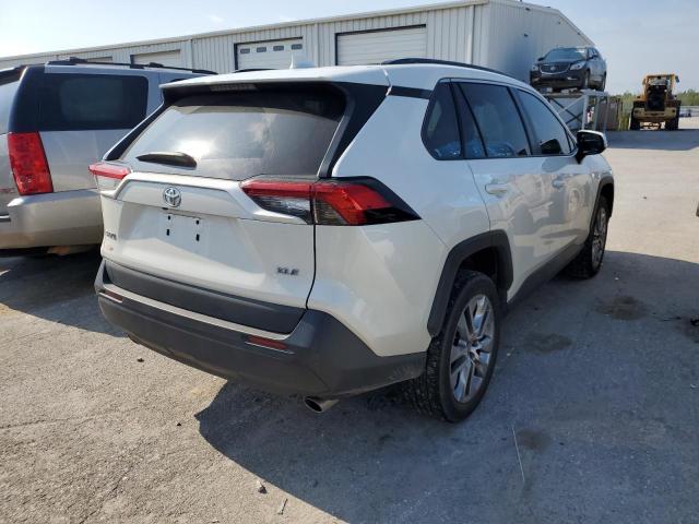 Photo 2 VIN: 2T3C1RFV4MW128874 - TOYOTA RAV4 XLE P 