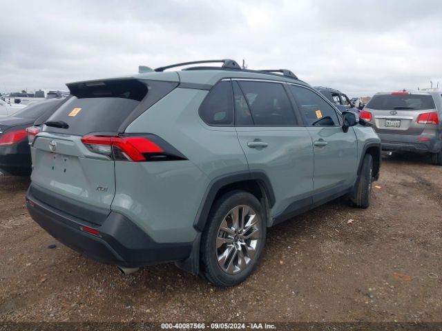 Photo 3 VIN: 2T3C1RFV6MW184041 - TOYOTA RAV4 