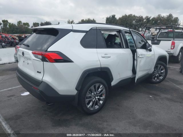 Photo 3 VIN: 2T3C1RFV6PW297511 - TOYOTA RAV4 