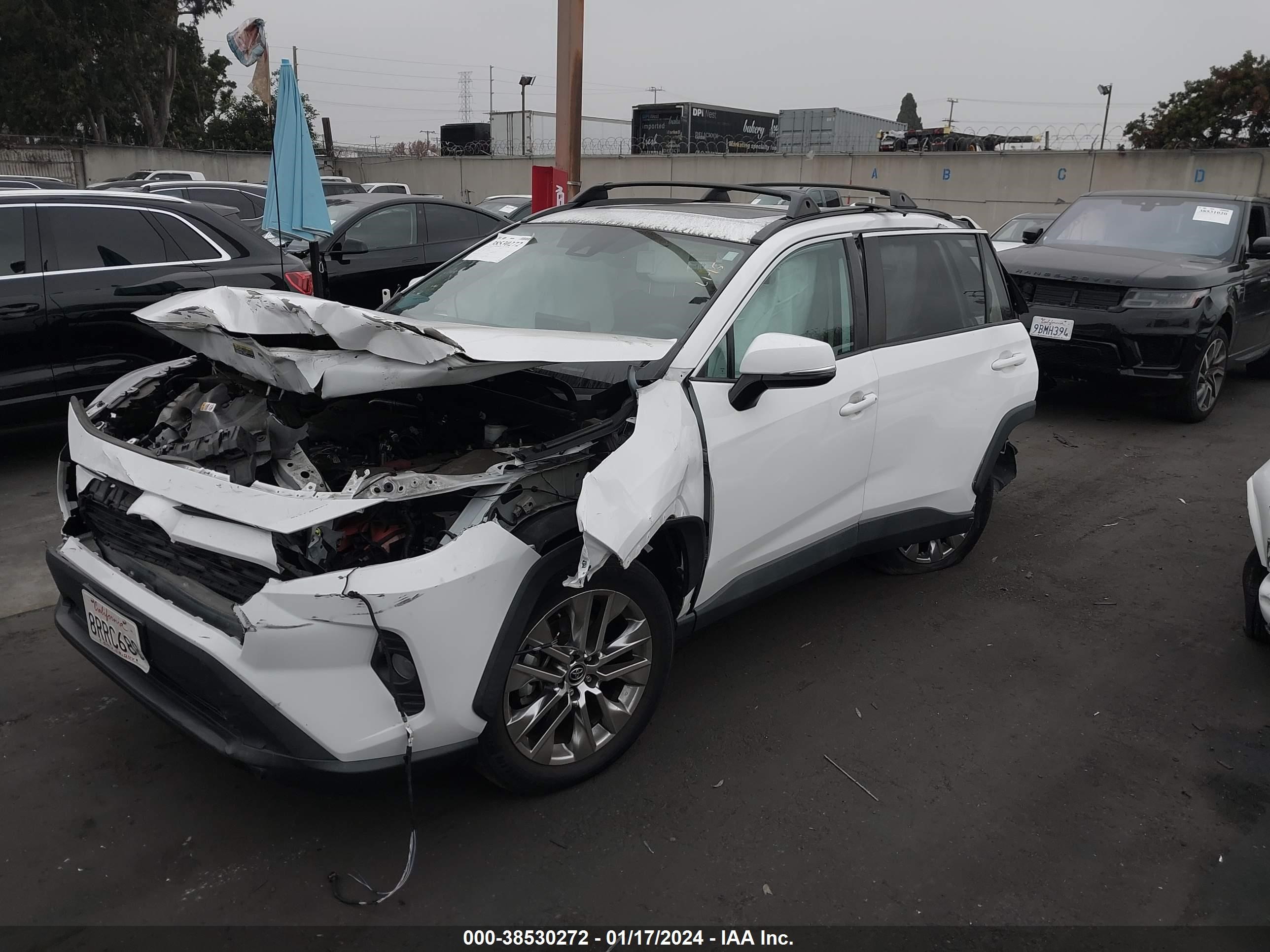 Photo 1 VIN: 2T3C1RFV7LW082990 - TOYOTA RAV 4 