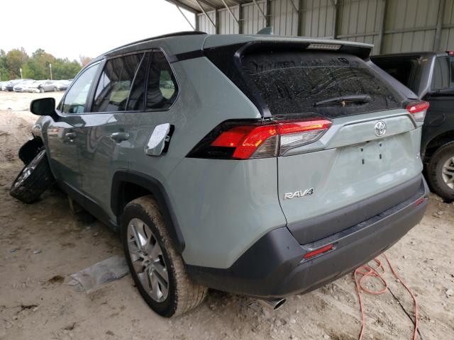 Photo 2 VIN: 2T3C1RFV7MW121627 - TOYOTA RAV4 XLE P 