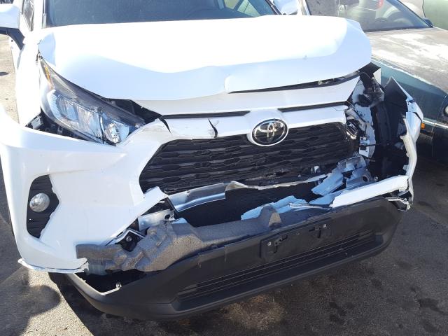 Photo 8 VIN: 2T3C1RFV8KC019140 - TOYOTA RAV4 XLE P 