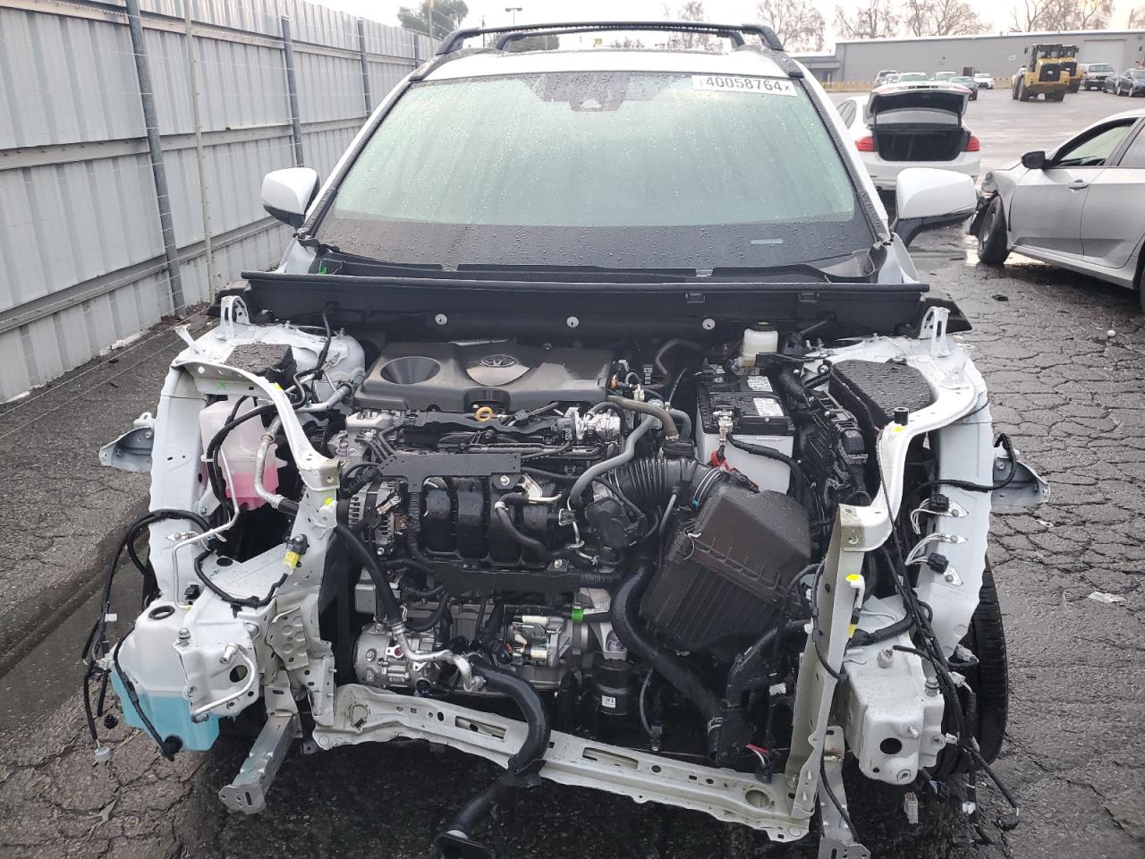 Photo 4 VIN: 2T3C1RFV8PW300229 - TOYOTA RAV 4 