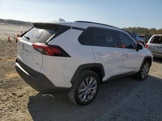 Photo 2 VIN: 2T3C1RFV9LC081468 - TOYOTA RAV4 XLE P 