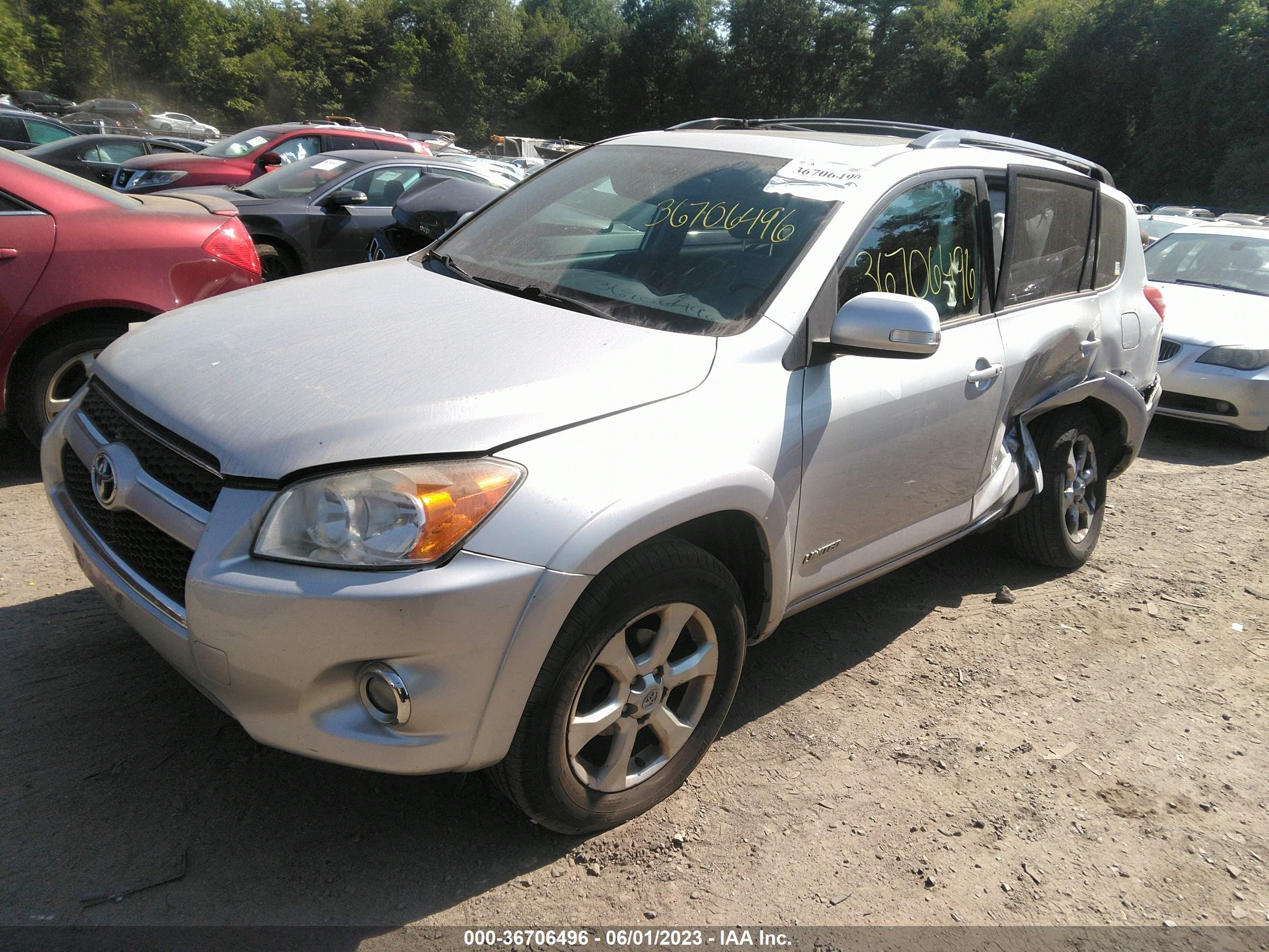 Photo 1 VIN: 2T3DF4DV1AW034328 - TOYOTA RAV 4 