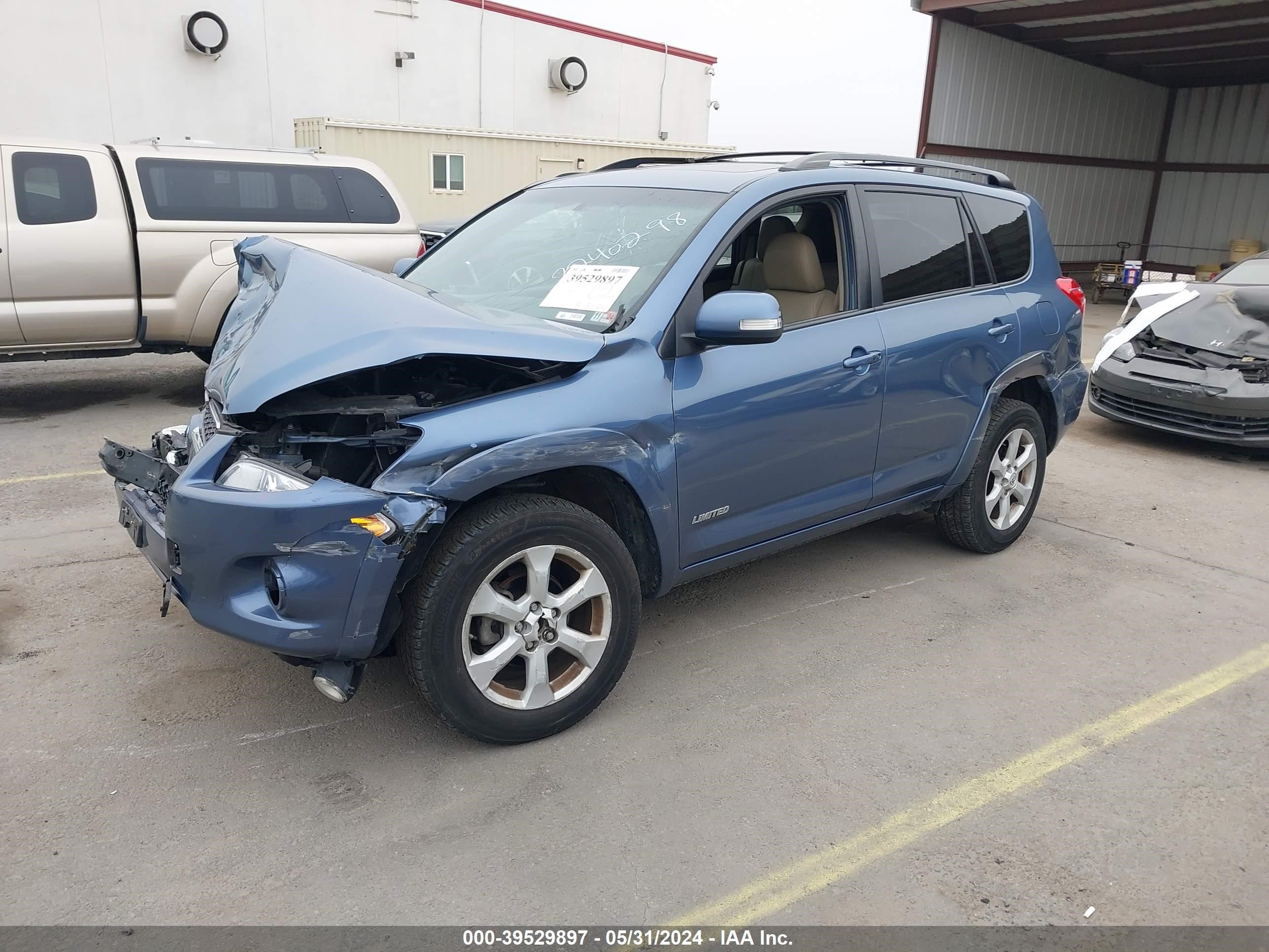 Photo 1 VIN: 2T3DF4DV1CW208773 - TOYOTA RAV 4 