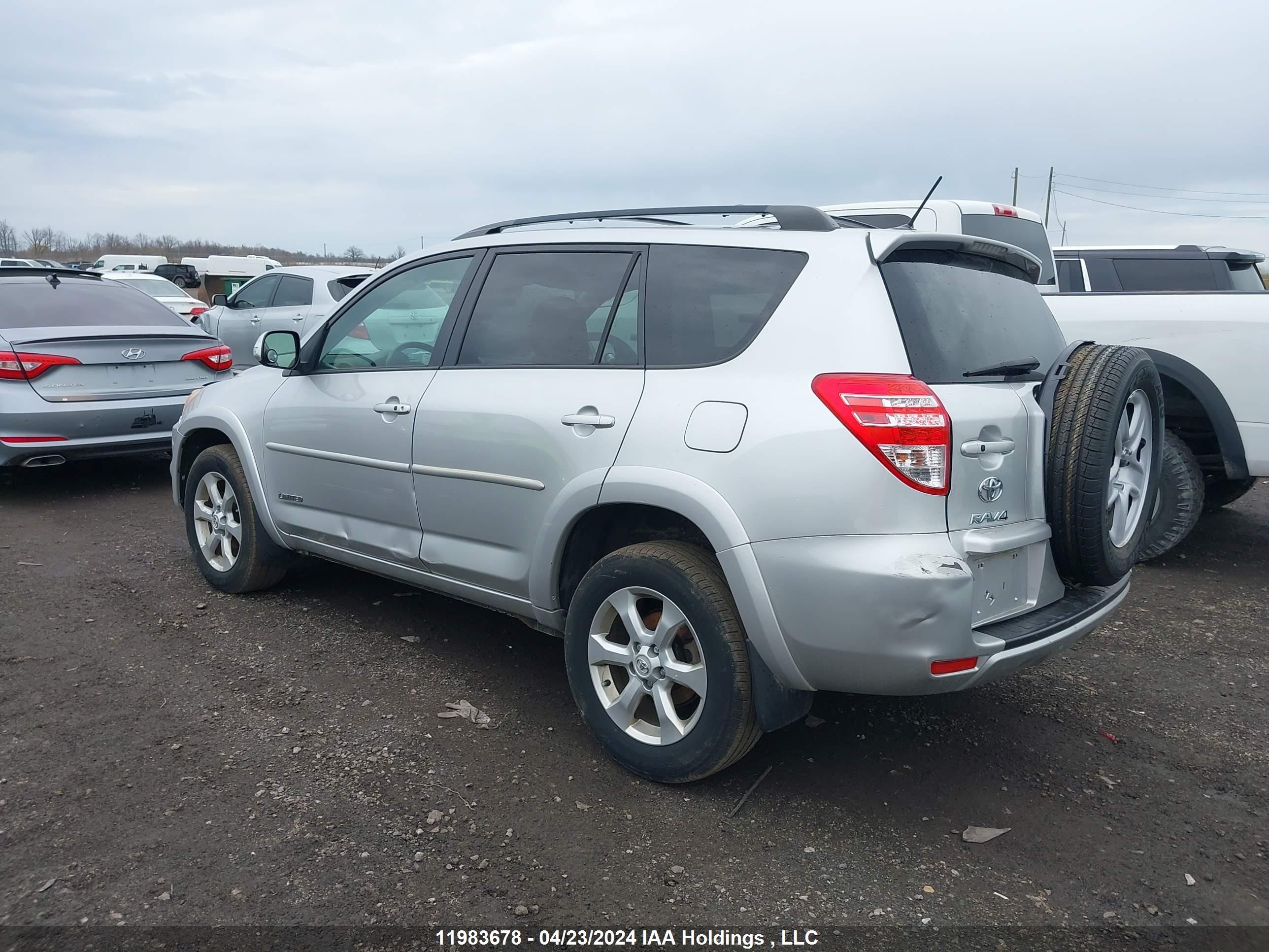 Photo 2 VIN: 2T3DF4DV2BW110351 - TOYOTA RAV 4 