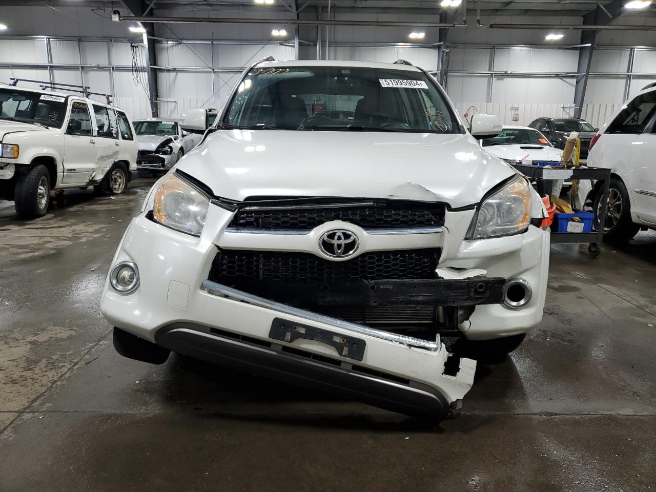 Photo 4 VIN: 2T3DF4DV2BW167696 - TOYOTA RAV 4 