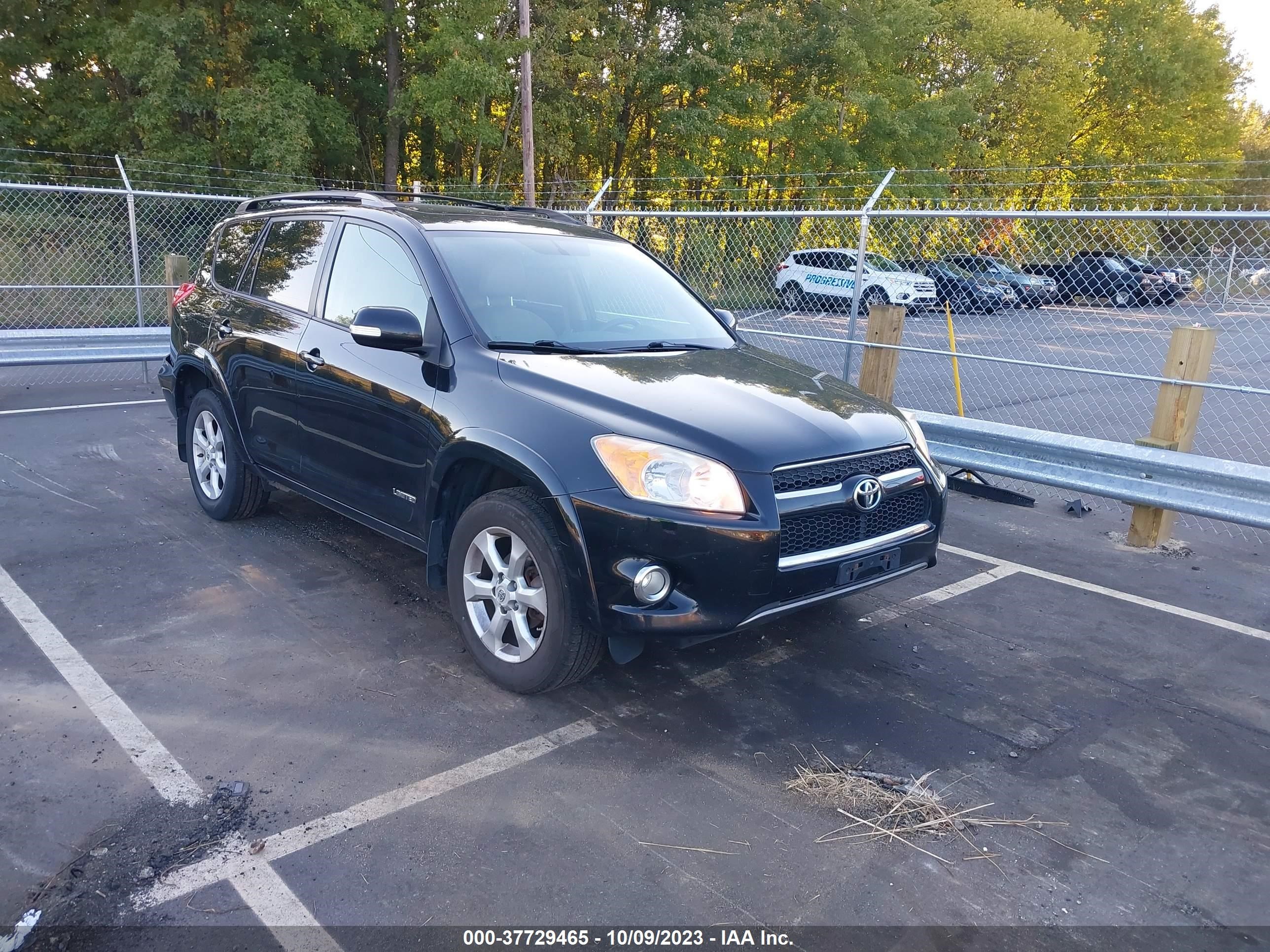 Photo 0 VIN: 2T3DF4DV9BW094505 - TOYOTA RAV 4 