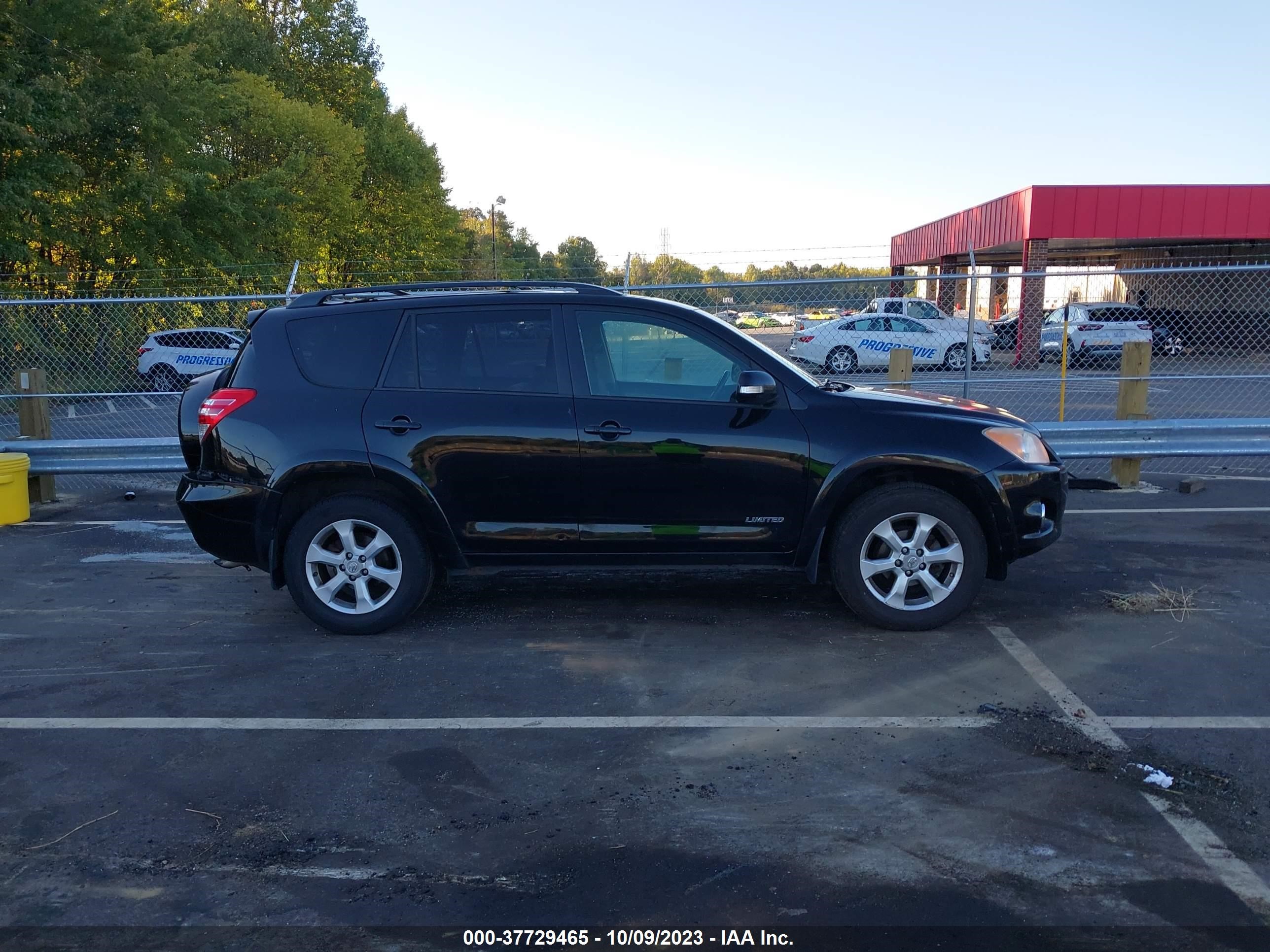 Photo 12 VIN: 2T3DF4DV9BW094505 - TOYOTA RAV 4 