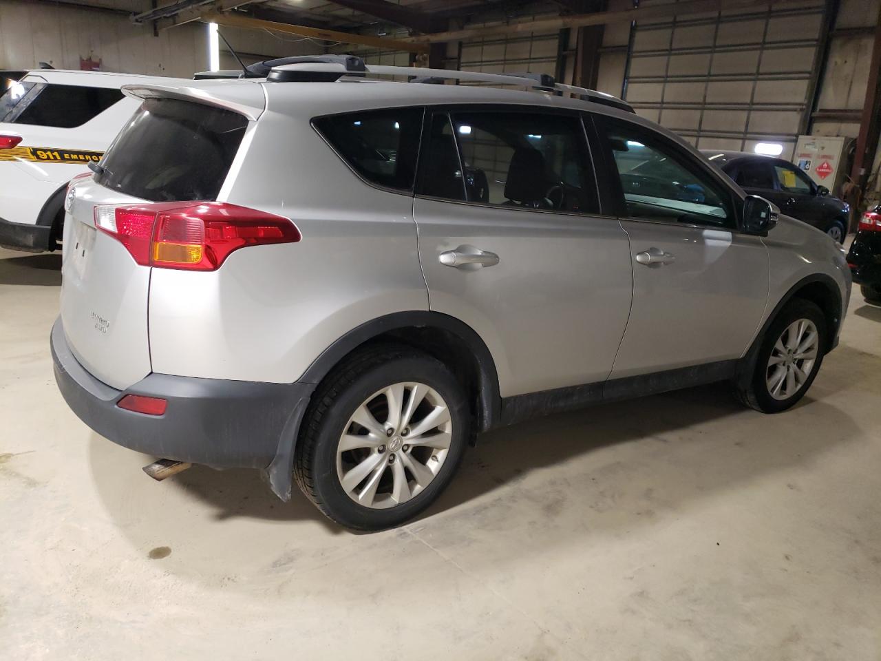 Photo 2 VIN: 2T3DFREV0EW127259 - TOYOTA RAV 4 