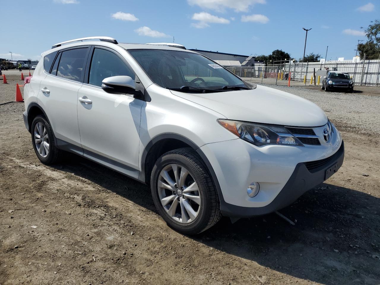 Photo 3 VIN: 2T3DFREV0EW132283 - TOYOTA RAV 4 