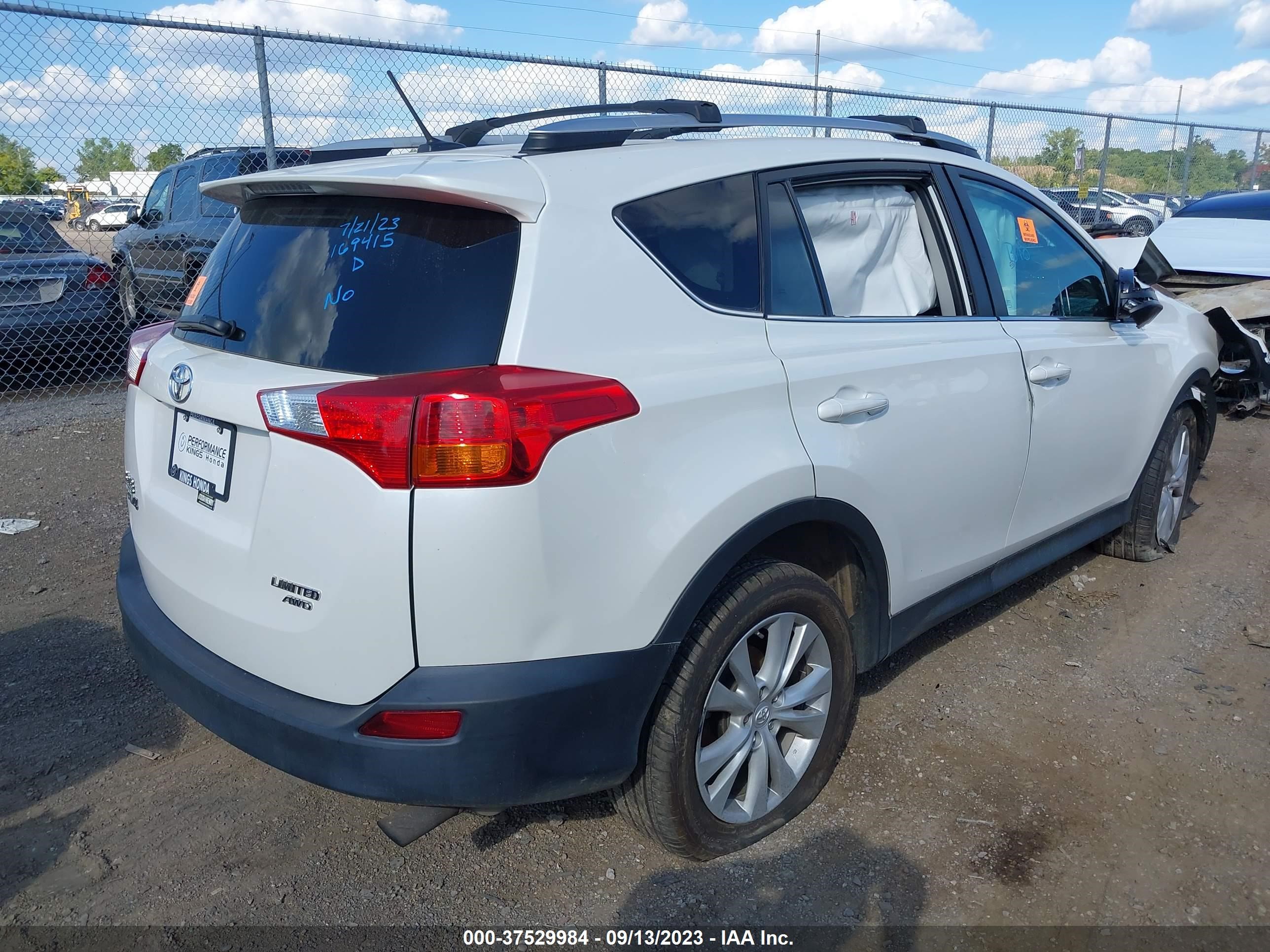 Photo 3 VIN: 2T3DFREV0EW169415 - TOYOTA RAV 4 