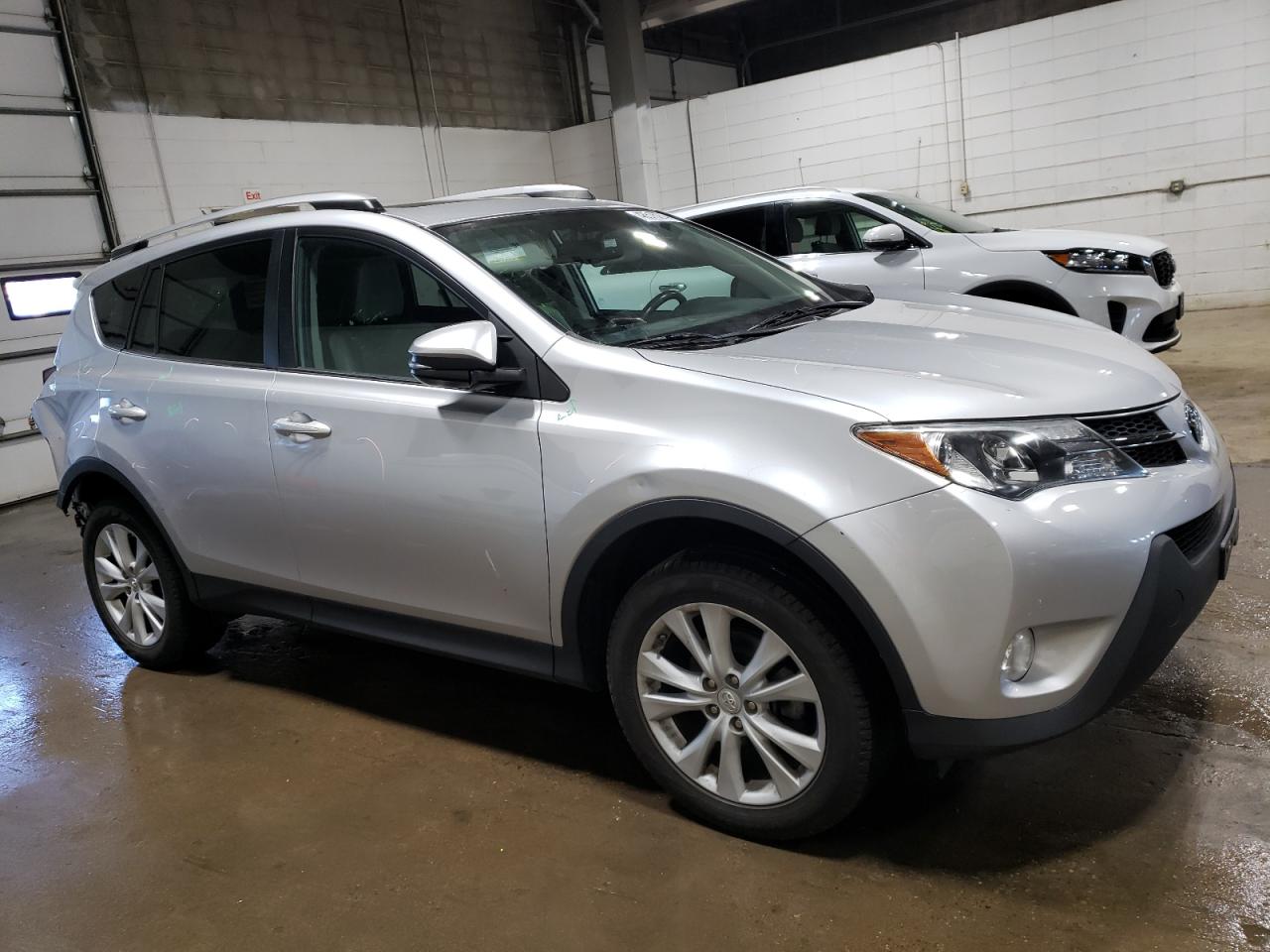 Photo 3 VIN: 2T3DFREV0FW300246 - TOYOTA RAV 4 