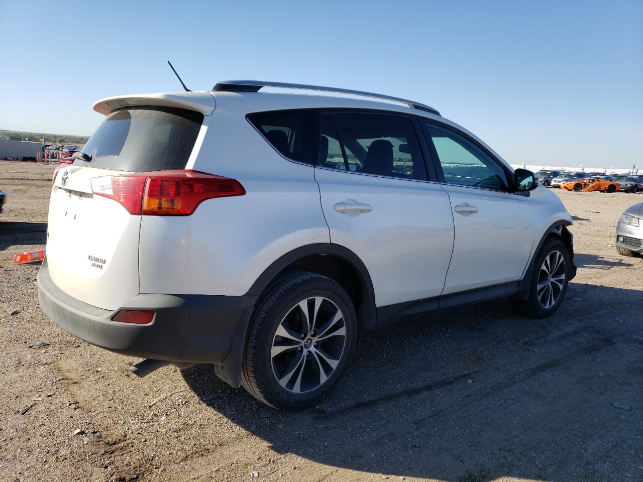 Photo 2 VIN: 2T3DFREV1FW234368 - TOYOTA RAV 4 