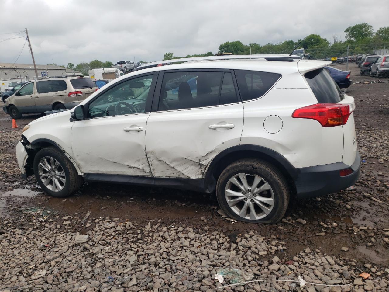 Photo 1 VIN: 2T3DFREV2DW071307 - TOYOTA RAV 4 