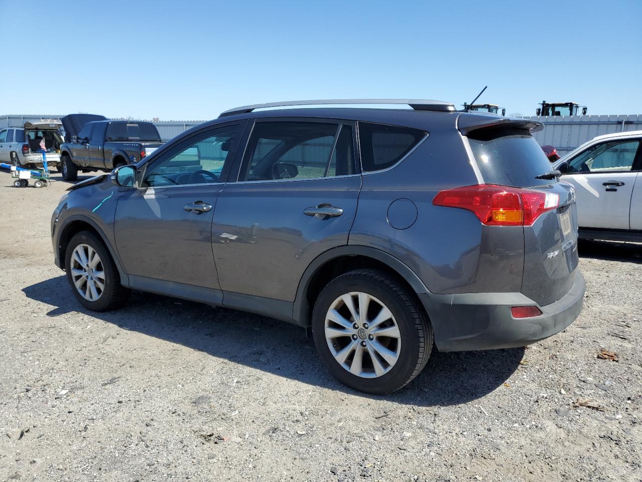 Photo 1 VIN: 2T3DFREV2EW137629 - TOYOTA RAV 4 