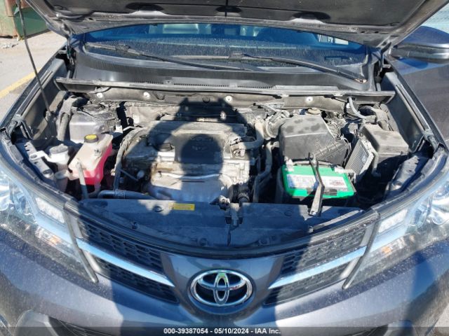 Photo 9 VIN: 2T3DFREV2FW356530 - TOYOTA RAV4 