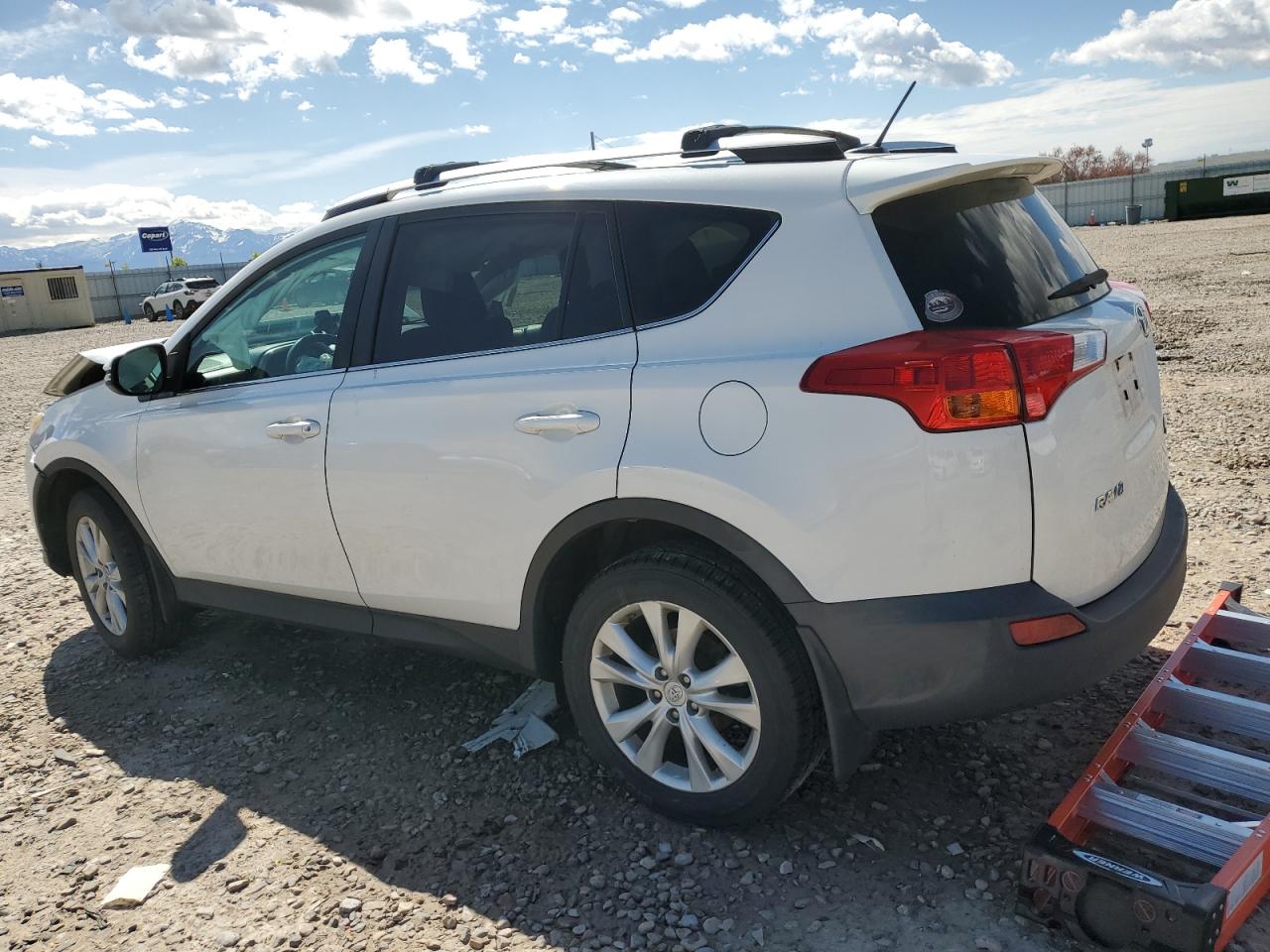 Photo 1 VIN: 2T3DFREV3DW118151 - TOYOTA RAV 4 