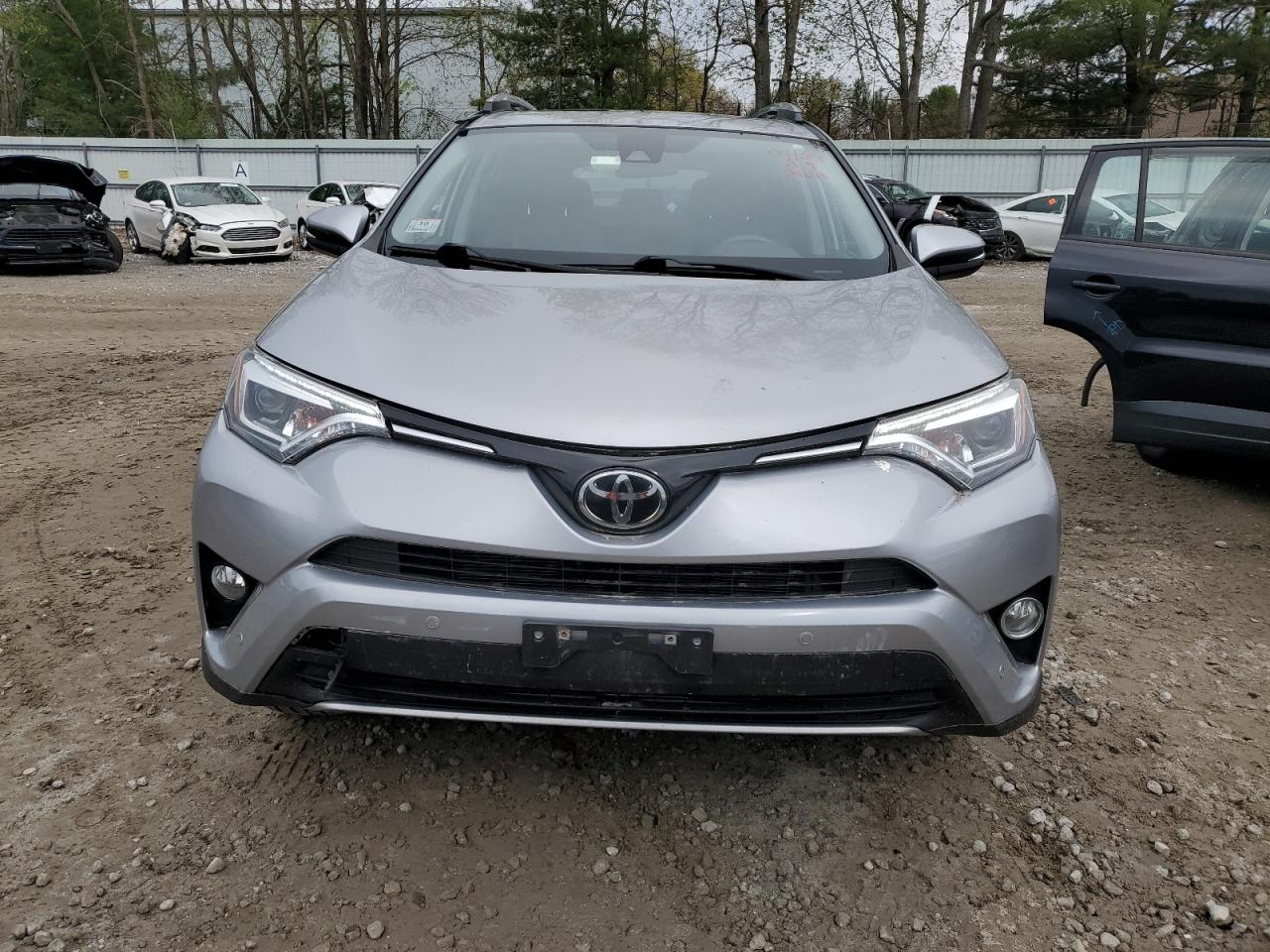 Photo 4 VIN: 2T3DFREV3HW645628 - TOYOTA RAV 4 