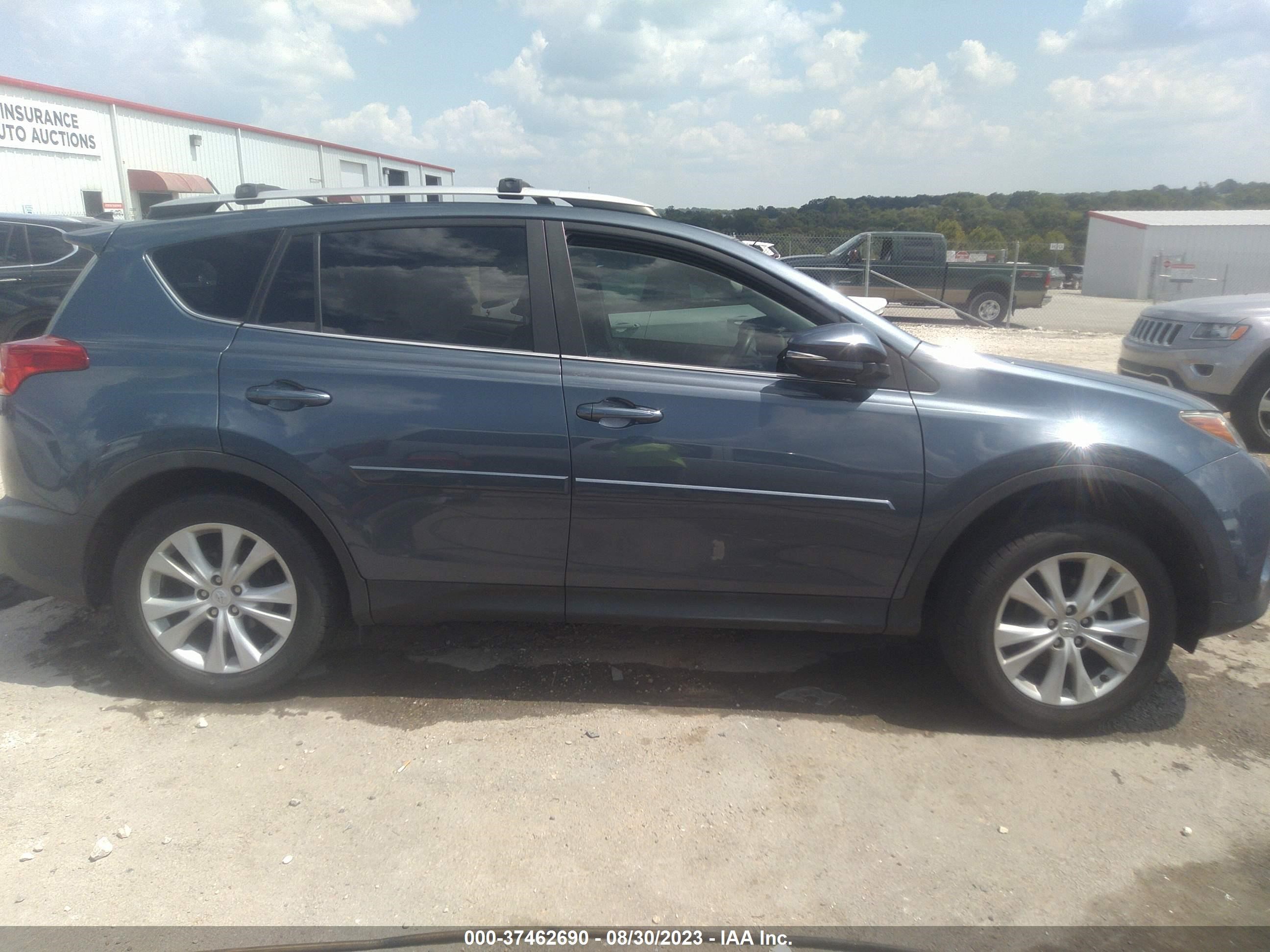 Photo 11 VIN: 2T3DFREV4DW078744 - TOYOTA RAV 4 