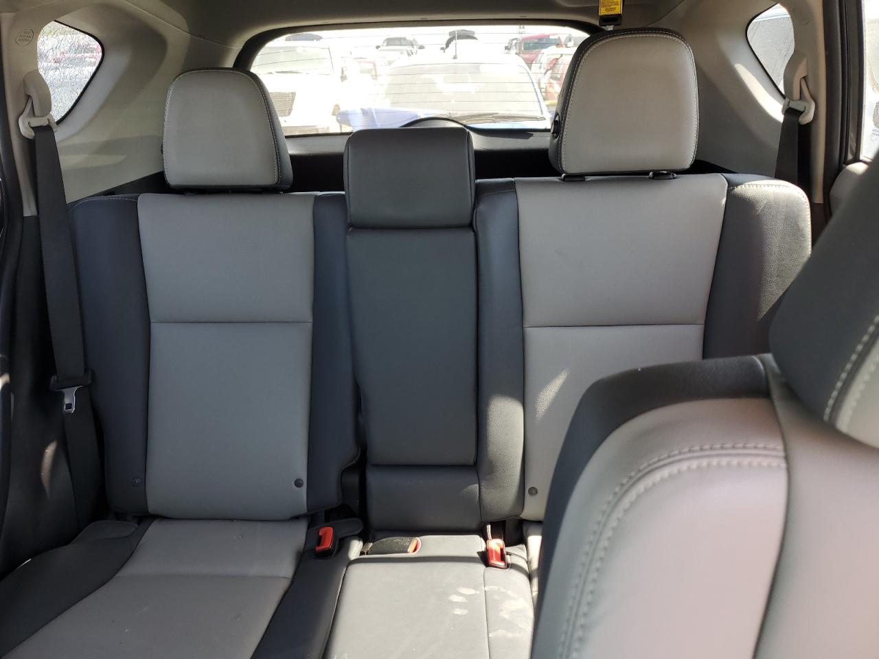 Photo 9 VIN: 2T3DFREV4DW097701 - TOYOTA RAV 4 