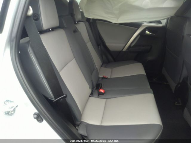 Photo 7 VIN: 2T3DFREV4FW296900 - TOYOTA RAV4 