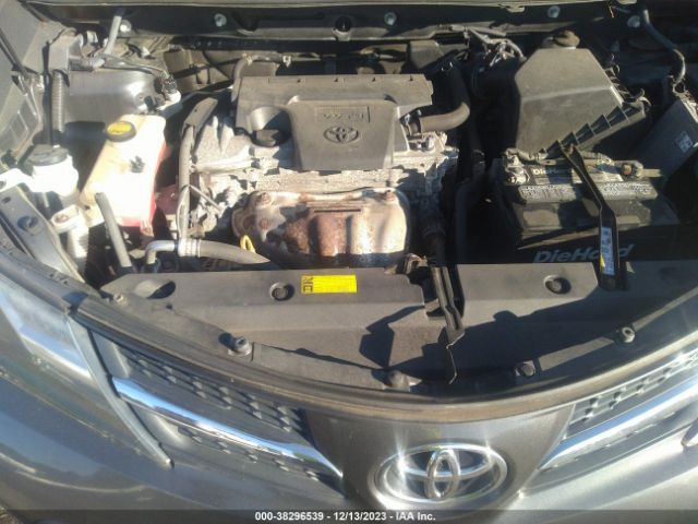 Photo 9 VIN: 2T3DFREV5DW038799 - TOYOTA RAV4 