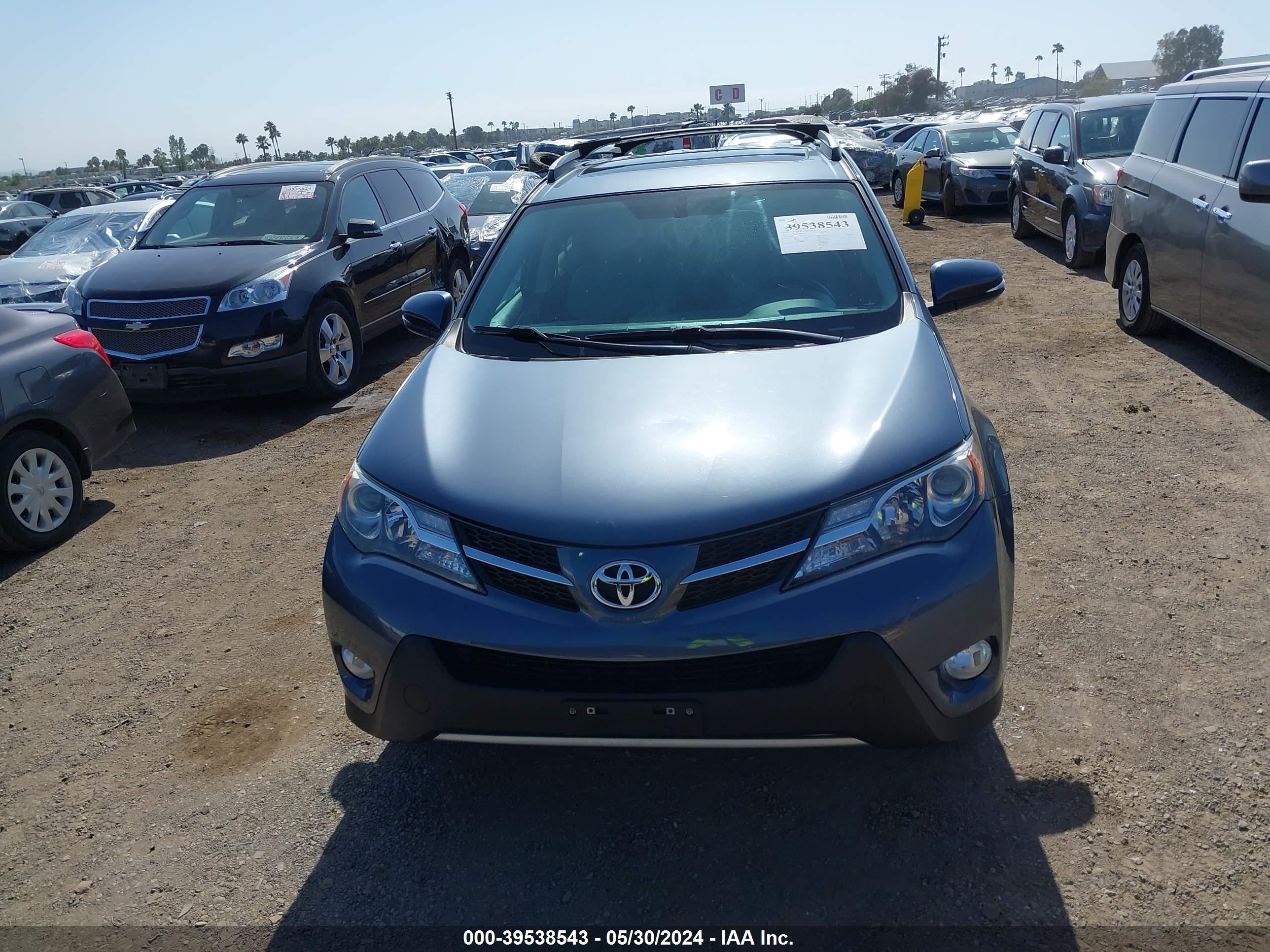 Photo 11 VIN: 2T3DFREV5EW173380 - TOYOTA RAV 4 