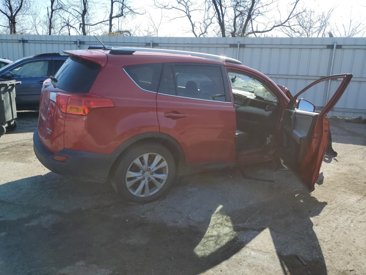 Photo 2 VIN: 2T3DFREV5FW322498 - TOYOTA RAV 4 