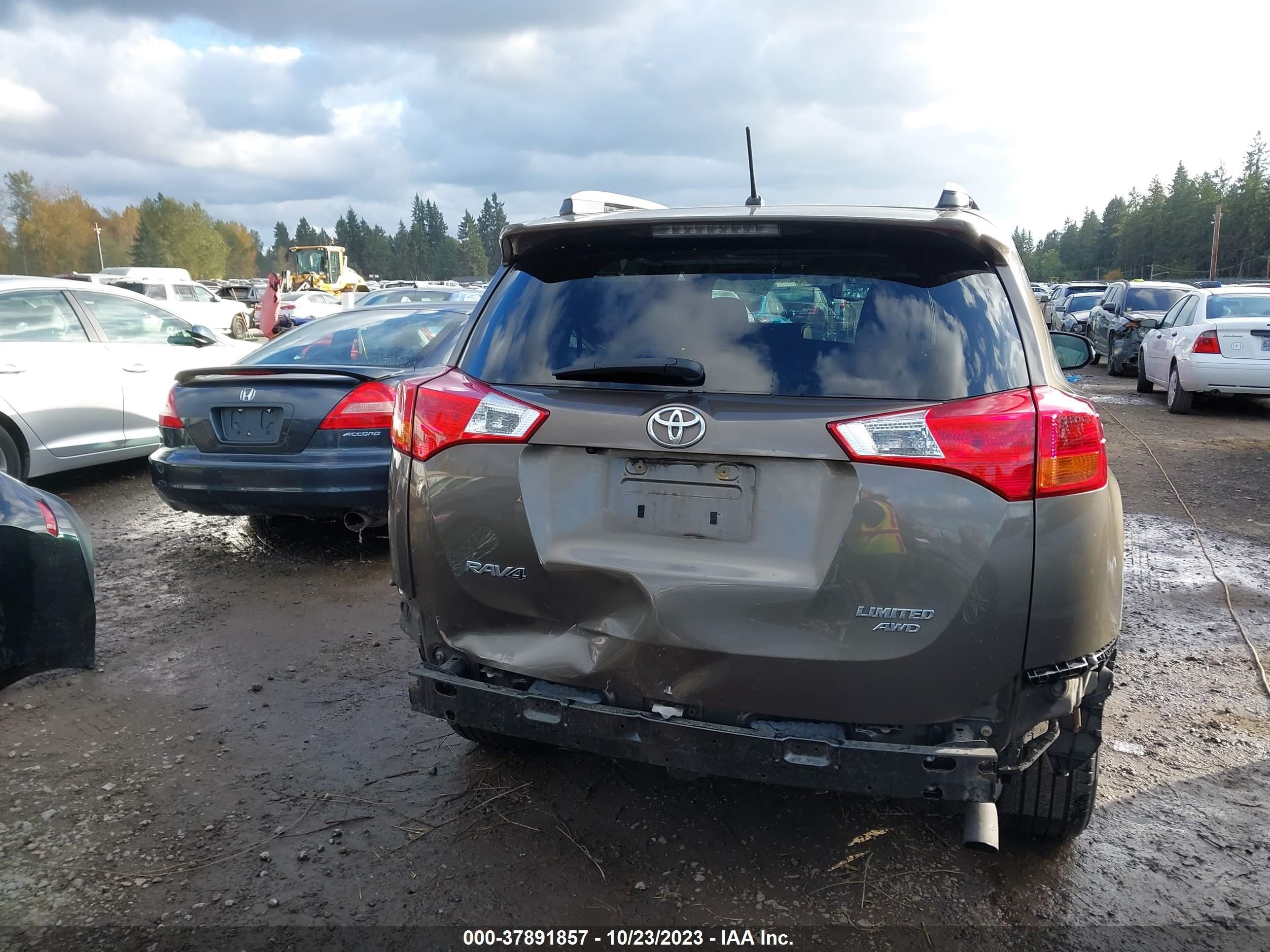 Photo 15 VIN: 2T3DFREV6DW117723 - TOYOTA RAV 4 