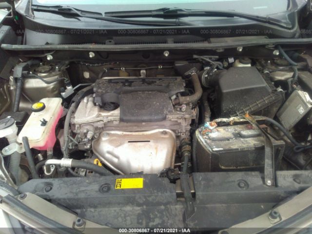 Photo 9 VIN: 2T3DFREV6FW297515 - TOYOTA RAV4 