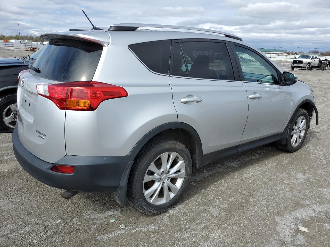 Photo 2 VIN: 2T3DFREV7EW135438 - TOYOTA RAV 4 