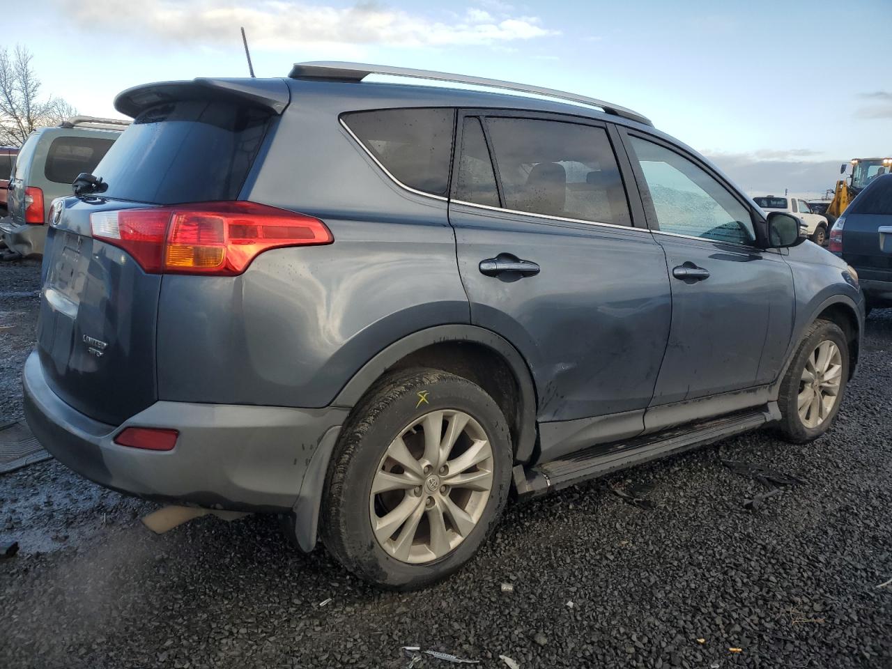 Photo 2 VIN: 2T3DFREV8DW071070 - TOYOTA RAV 4 