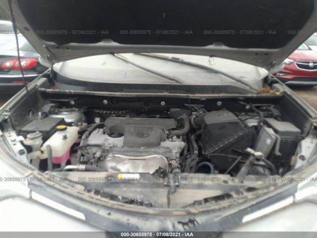 Photo 9 VIN: 2T3DFREV8JW812670 - TOYOTA RAV4 