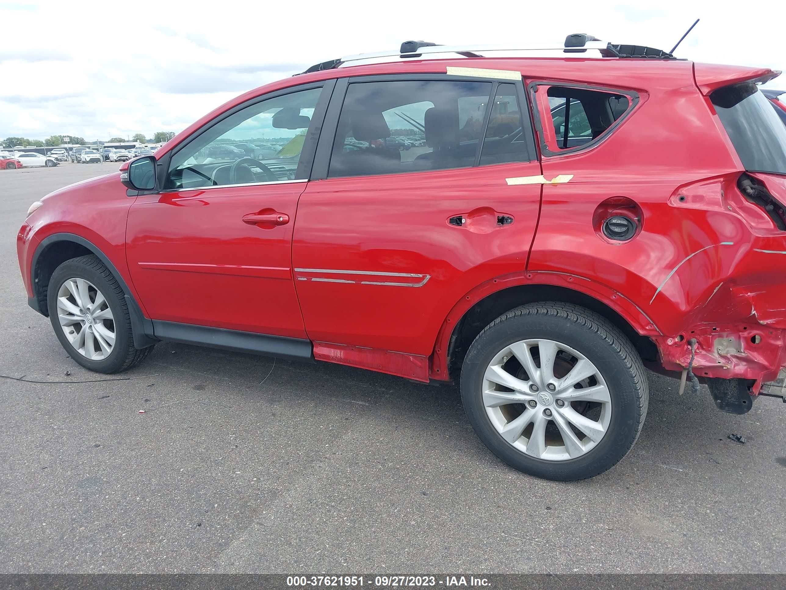 Photo 13 VIN: 2T3DFREV9FW377486 - TOYOTA RAV 4 