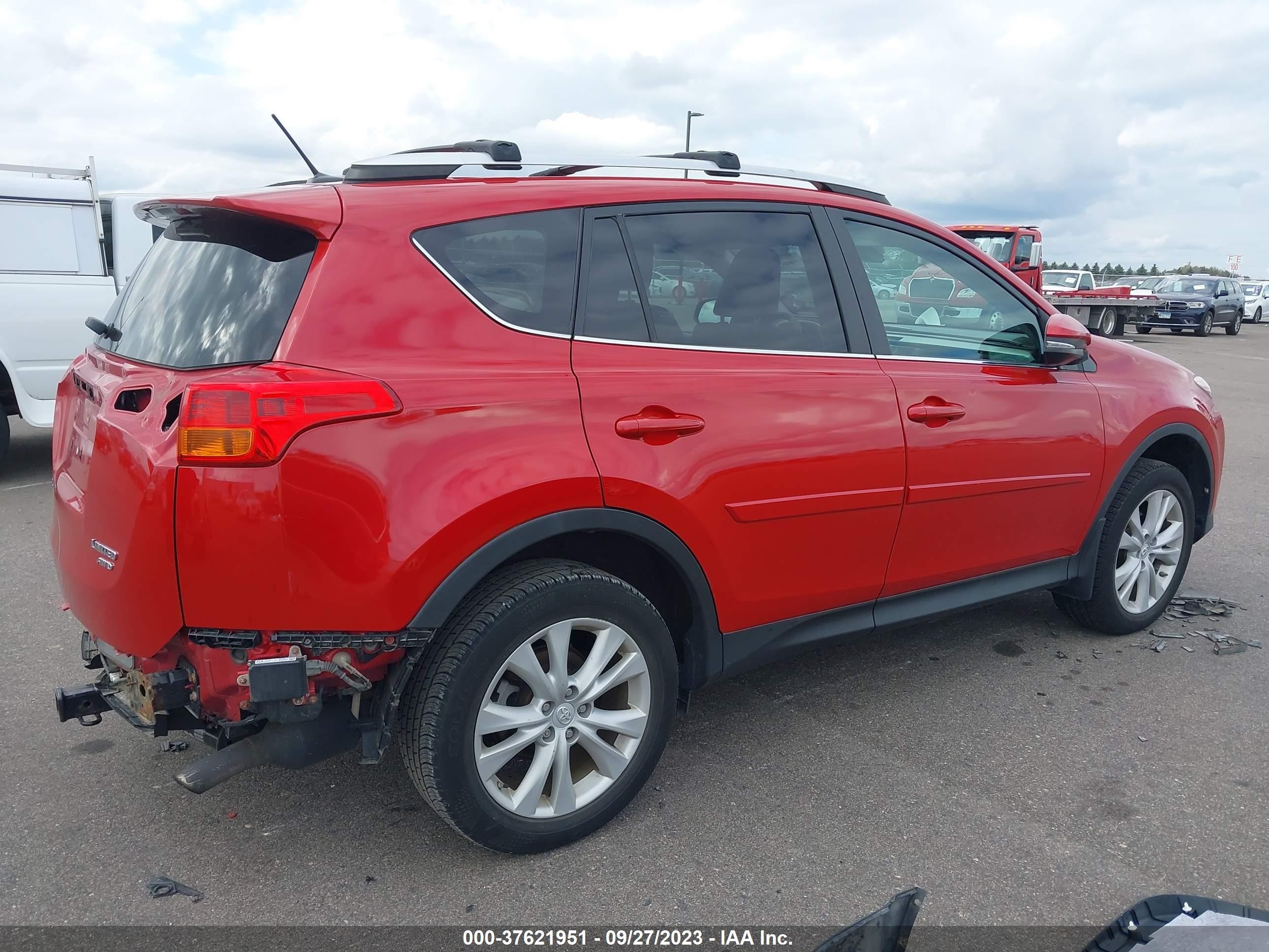 Photo 3 VIN: 2T3DFREV9FW377486 - TOYOTA RAV 4 