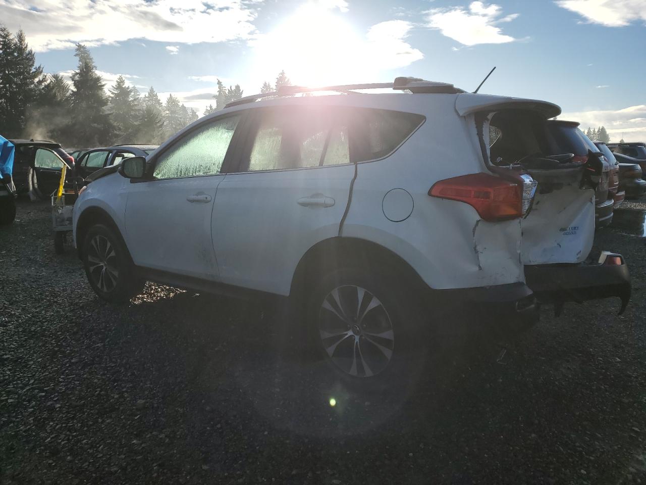 Photo 1 VIN: 2T3DFREV9FW395227 - TOYOTA RAV 4 