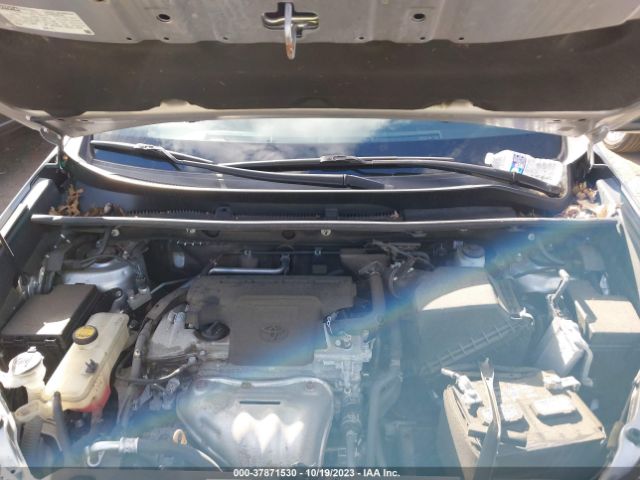 Photo 9 VIN: 2T3DFREV9HW554735 - TOYOTA RAV4 