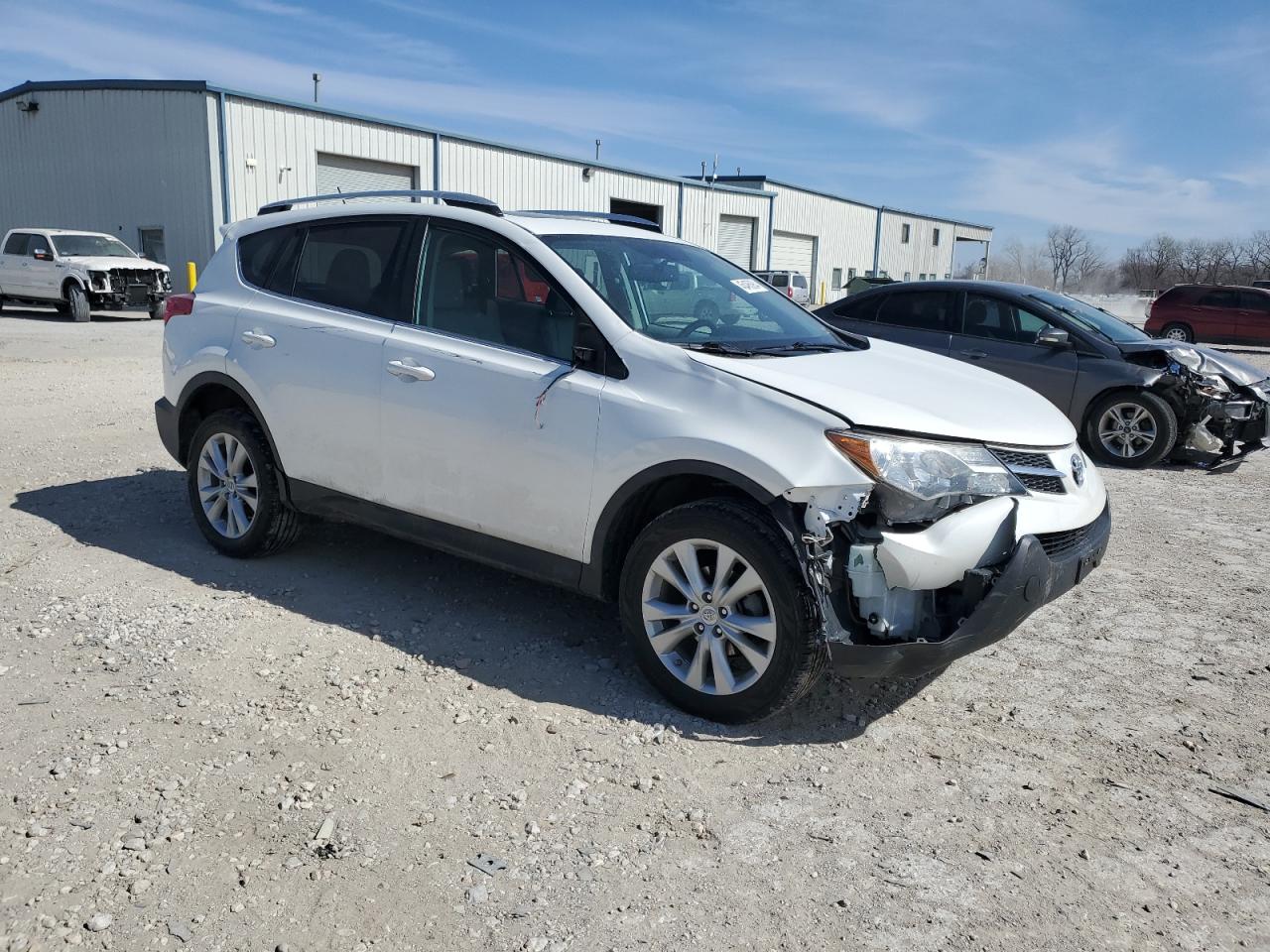 Photo 3 VIN: 2T3DFREVXDW082345 - TOYOTA RAV 4 