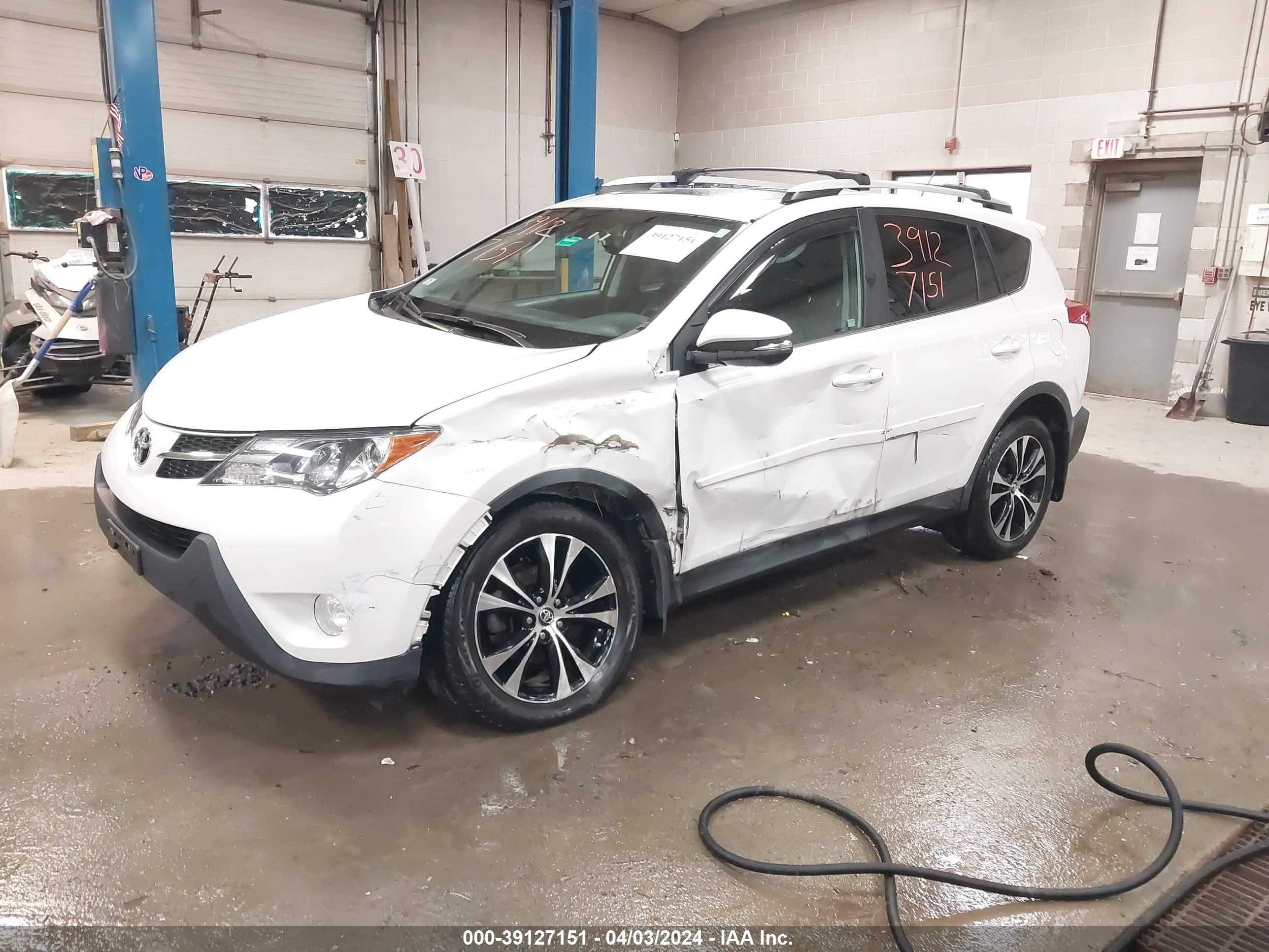 Photo 1 VIN: 2T3DFREVXFW281320 - TOYOTA RAV 4 