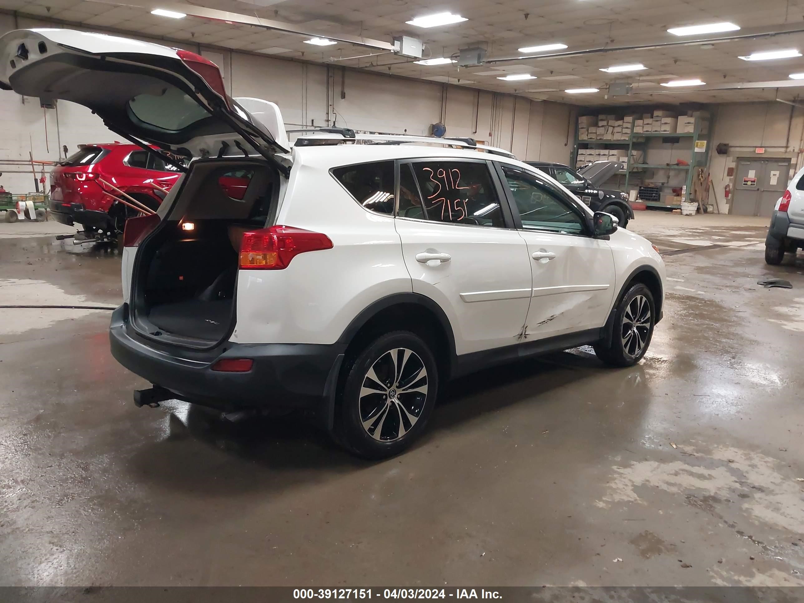 Photo 3 VIN: 2T3DFREVXFW281320 - TOYOTA RAV 4 