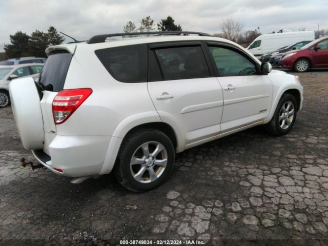 Photo 3 VIN: 2T3DK4DV2AW035256 - TOYOTA RAV4 