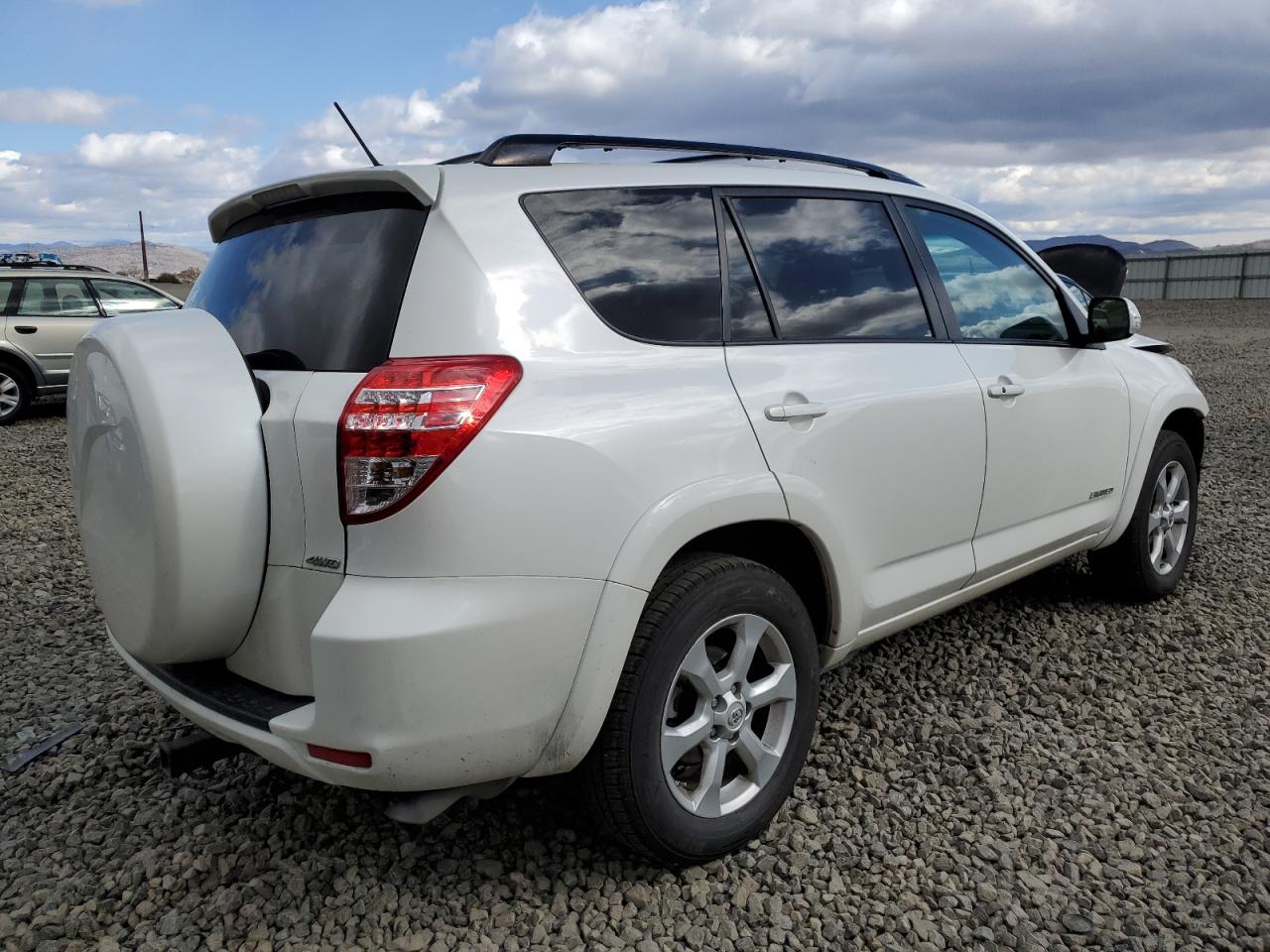 Photo 2 VIN: 2T3DK4DV6AW036104 - TOYOTA RAV 4 