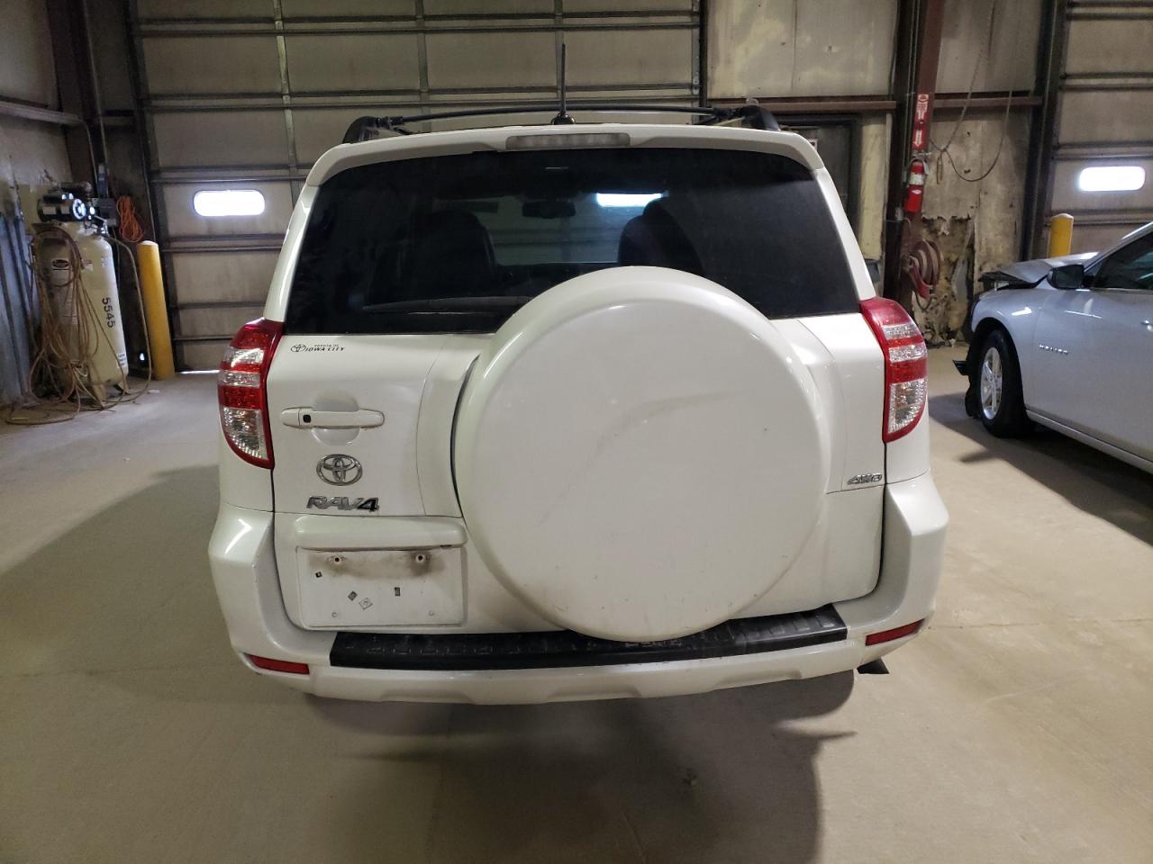 Photo 5 VIN: 2T3DK4DV6CW073334 - TOYOTA RAV 4 