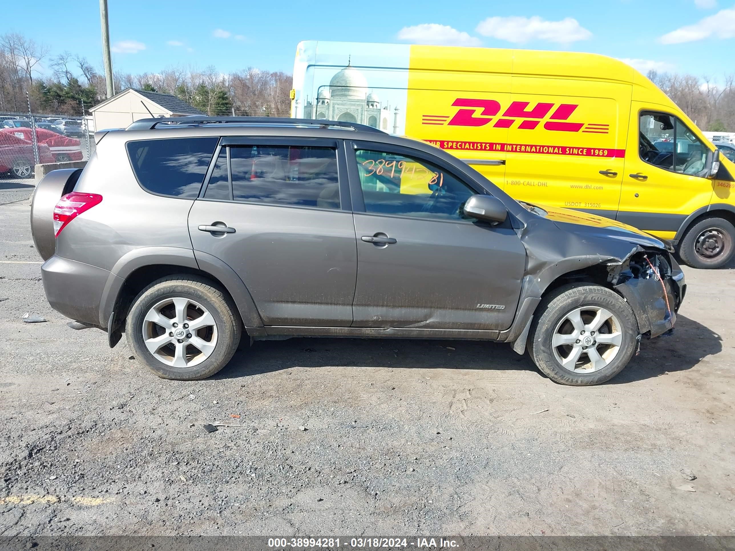 Photo 12 VIN: 2T3DK4DV7CW081197 - TOYOTA RAV 4 