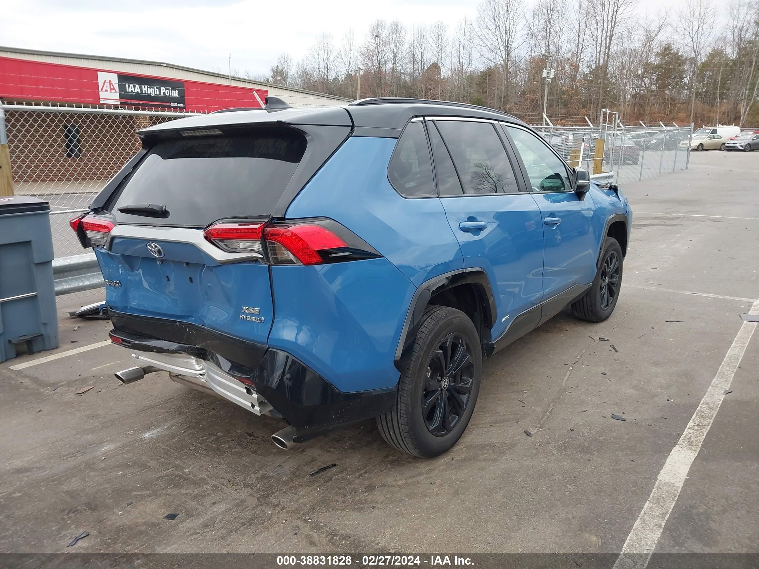 Photo 3 VIN: 2T3E6RFV2PW039772 - TOYOTA RAV 4 